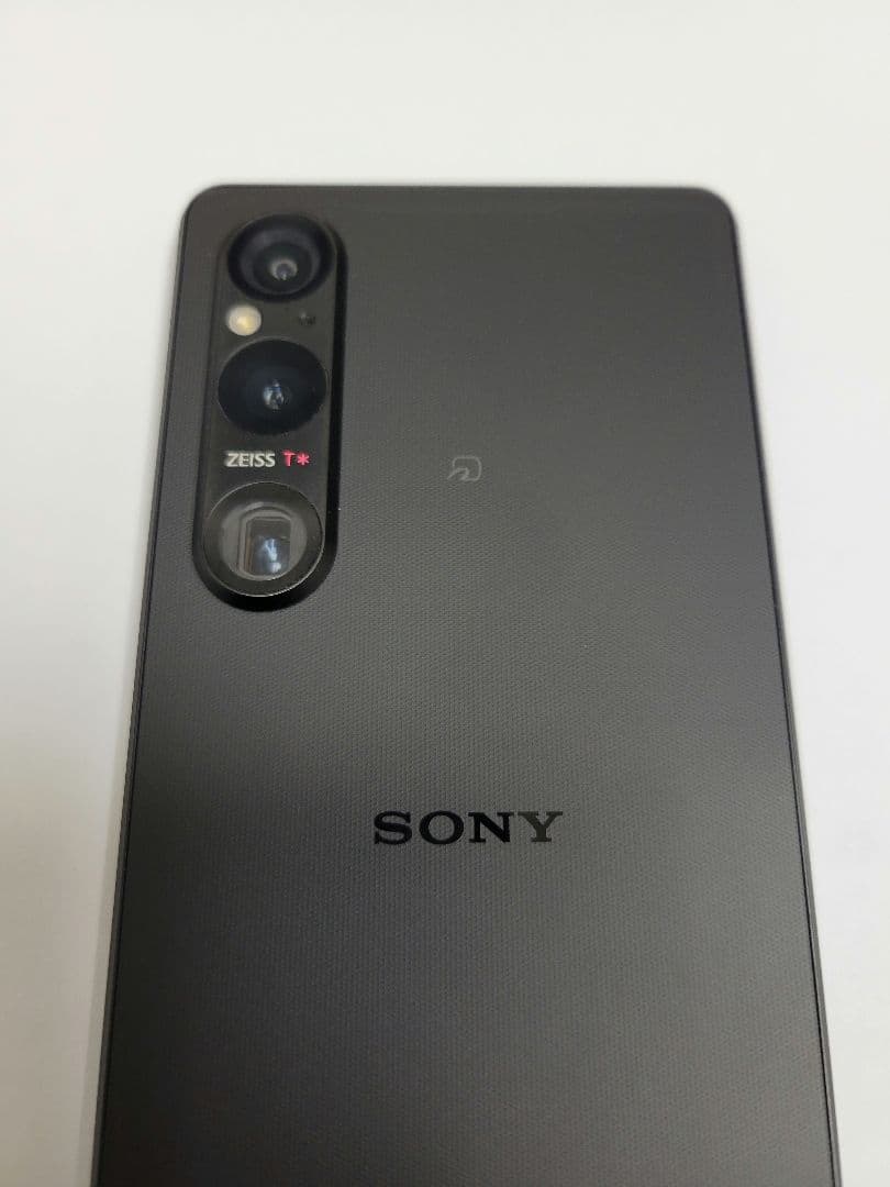 極美品 Xperia 1 V SCG10 純正ケース、SDカード(512GB)付