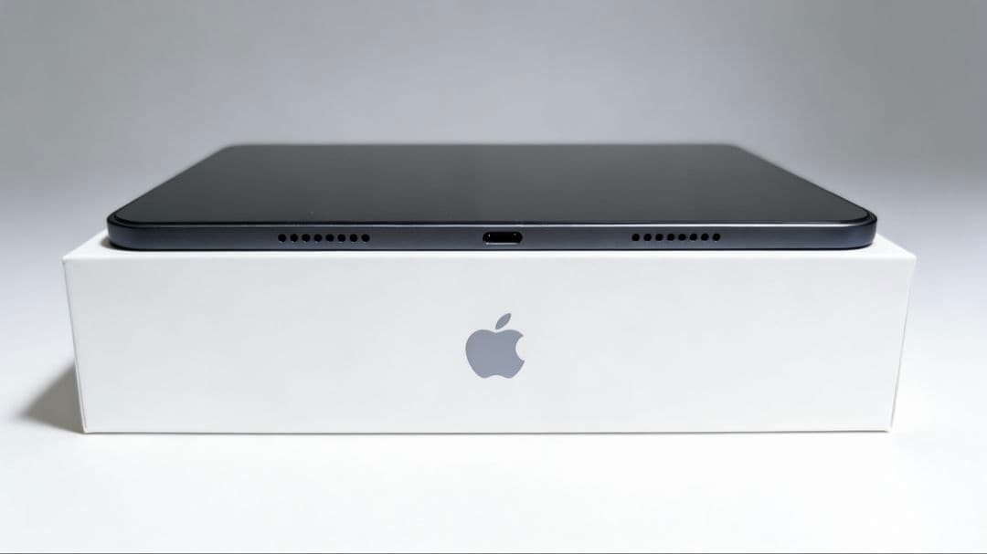 【超美品】 iPad Pro 11インチ第3世代 256GB ★未利用に近い★