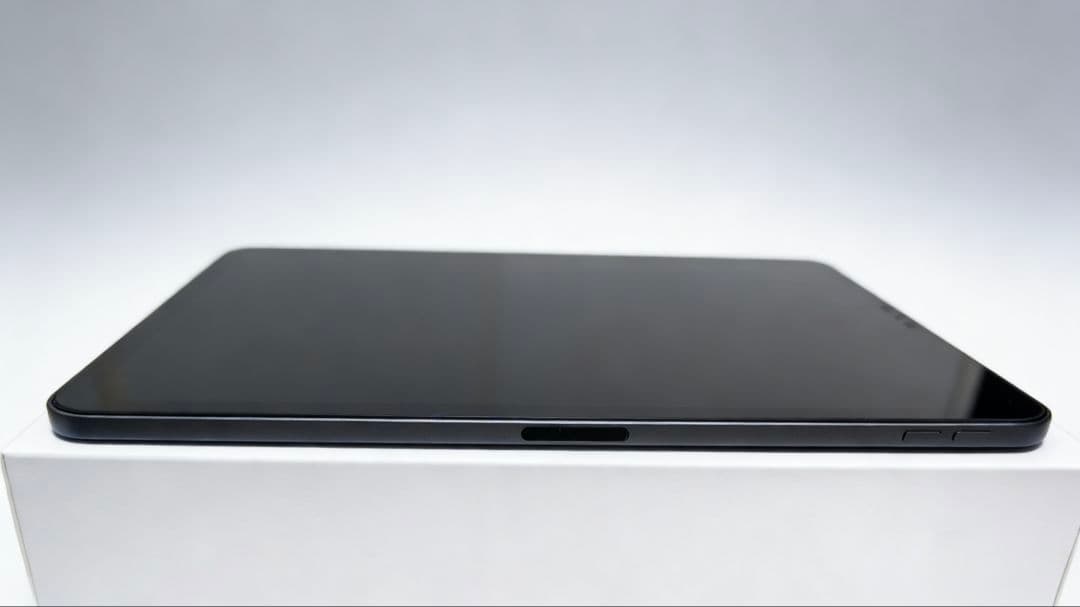 【超美品】 iPad Pro 11インチ第3世代 256GB ★未利用に近い★