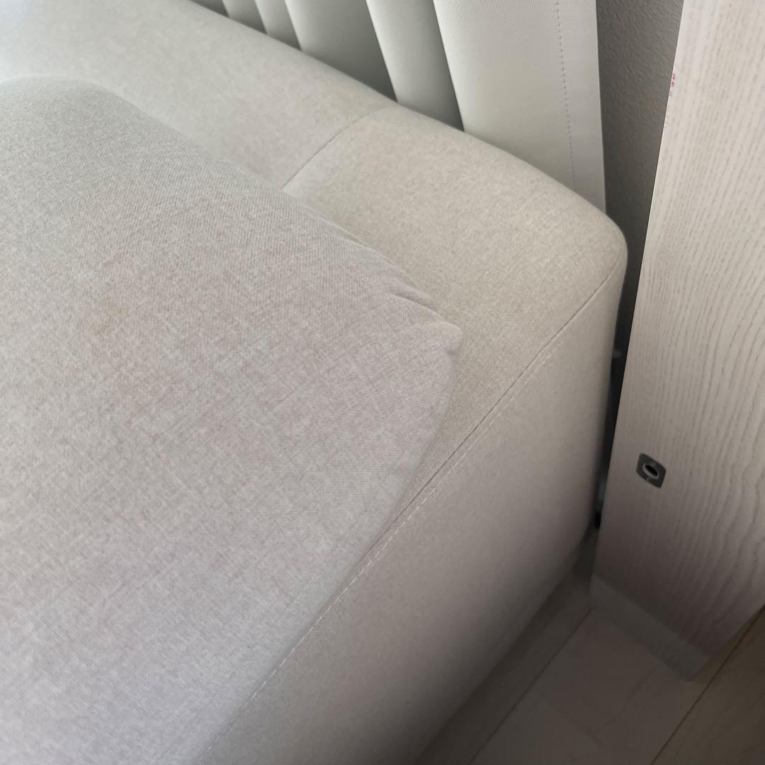 完売品アルモニア リクライニング3人掛ソファLarioホワイト 1月限定値下げ