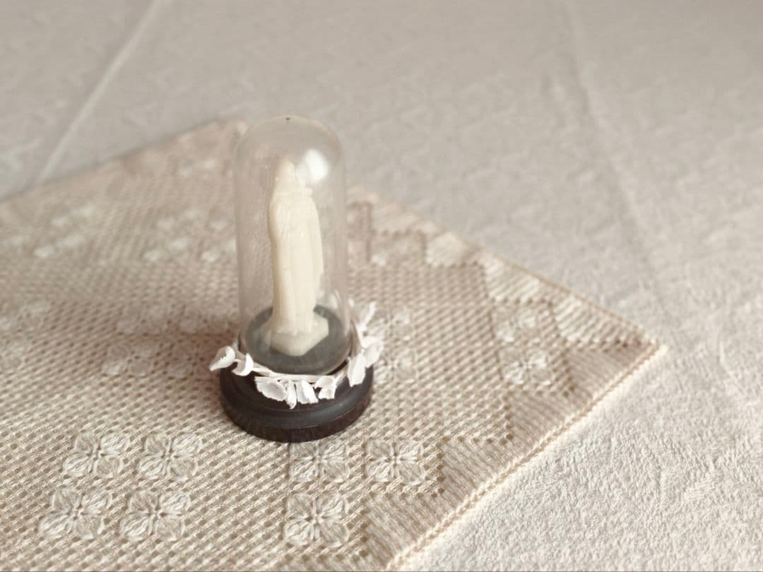 【チョコメルさま】vintage statue ❀ クリアドームと マリアさま