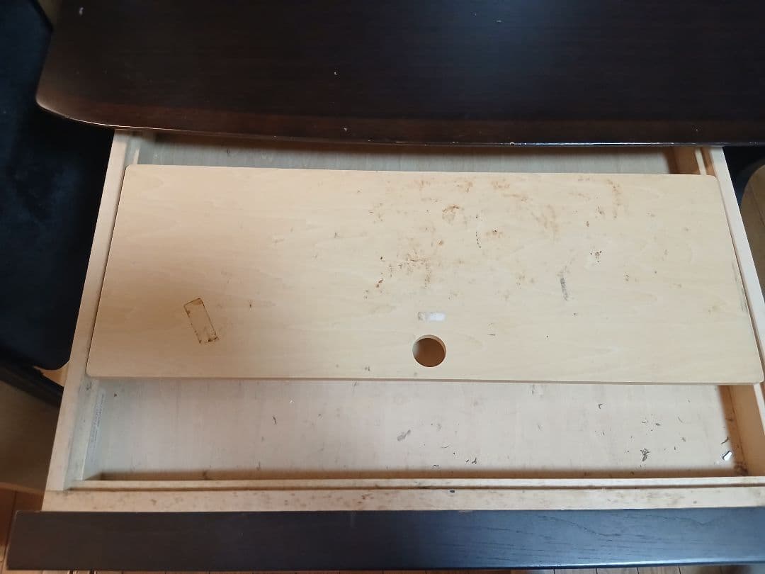 【送料込み】カリモクの勉強机セット23000円