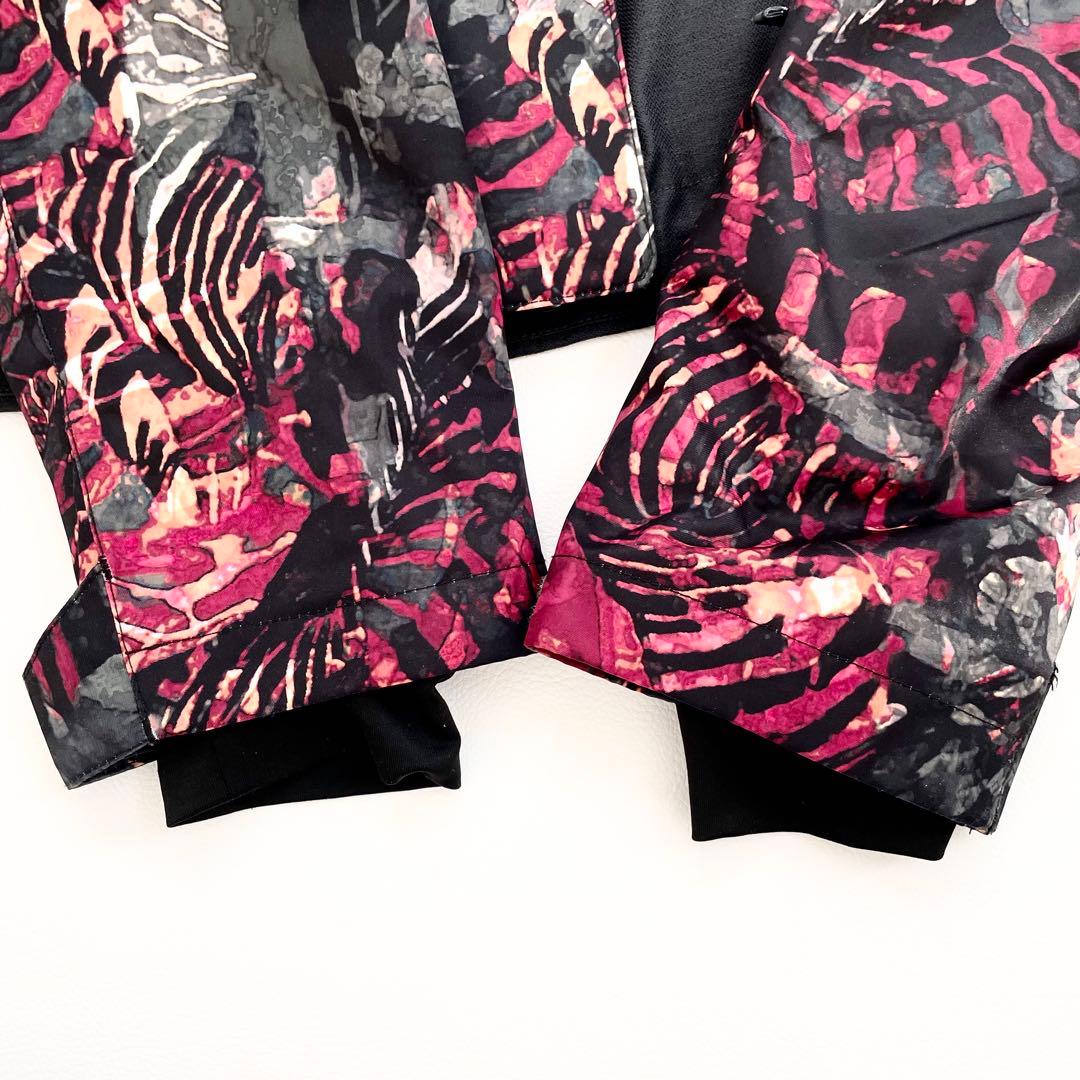 4473【美品】ROXY スノボウェア レディース 花柄 ジャケット ブラック