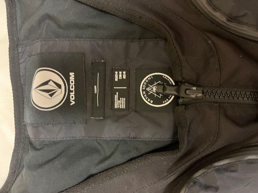 Volcom slack vest Mサイズ