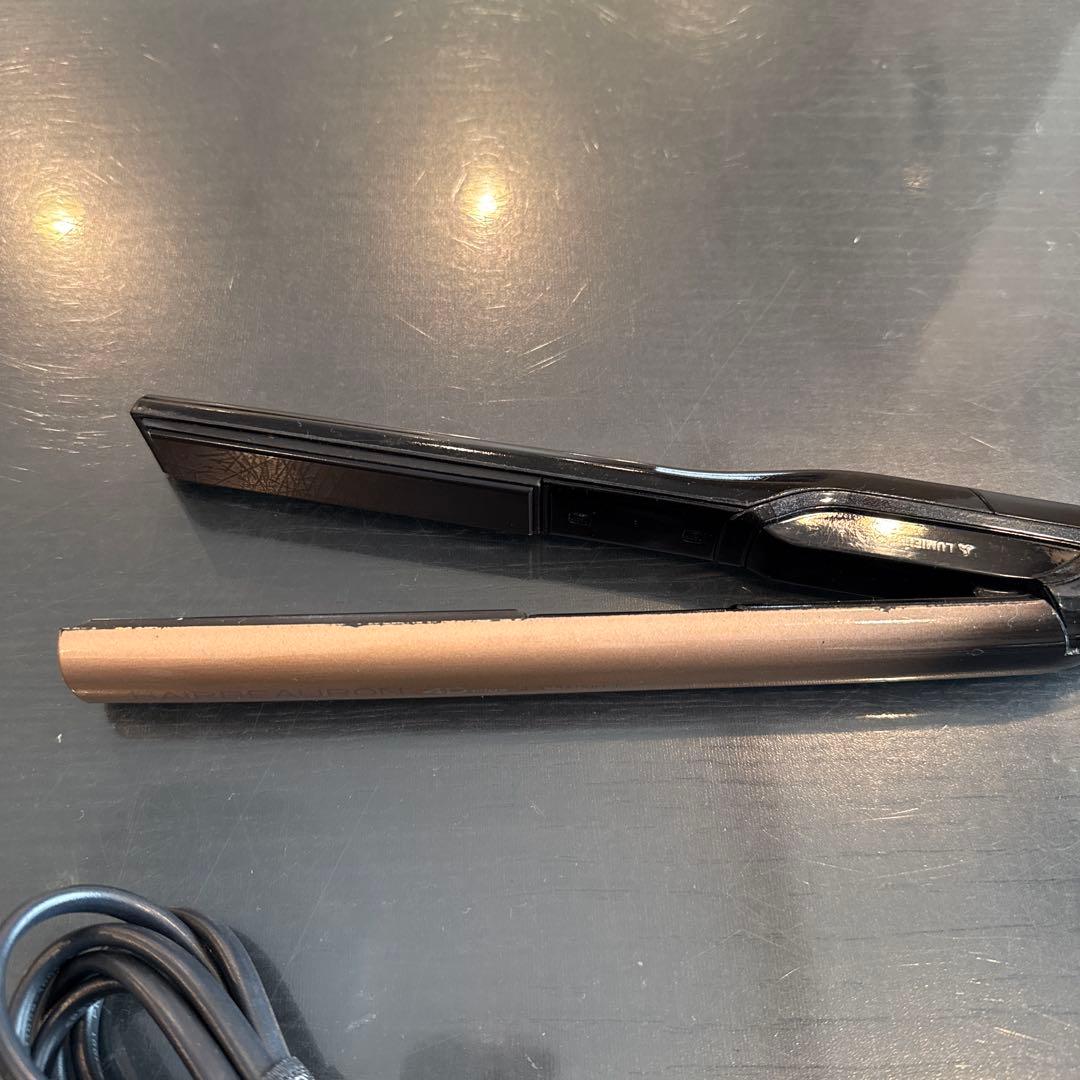 【訳あり】ヘアビューロン 4D Plus [ストレート] ストレートヘアアイロン