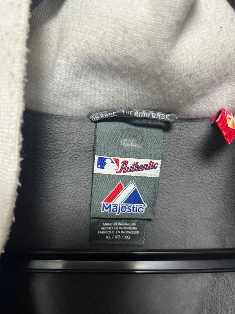 Majestic デトロイトタイガース　スタジャン