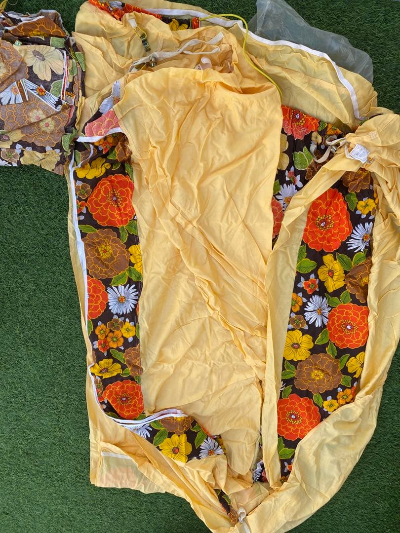 キャバノン　ナディア