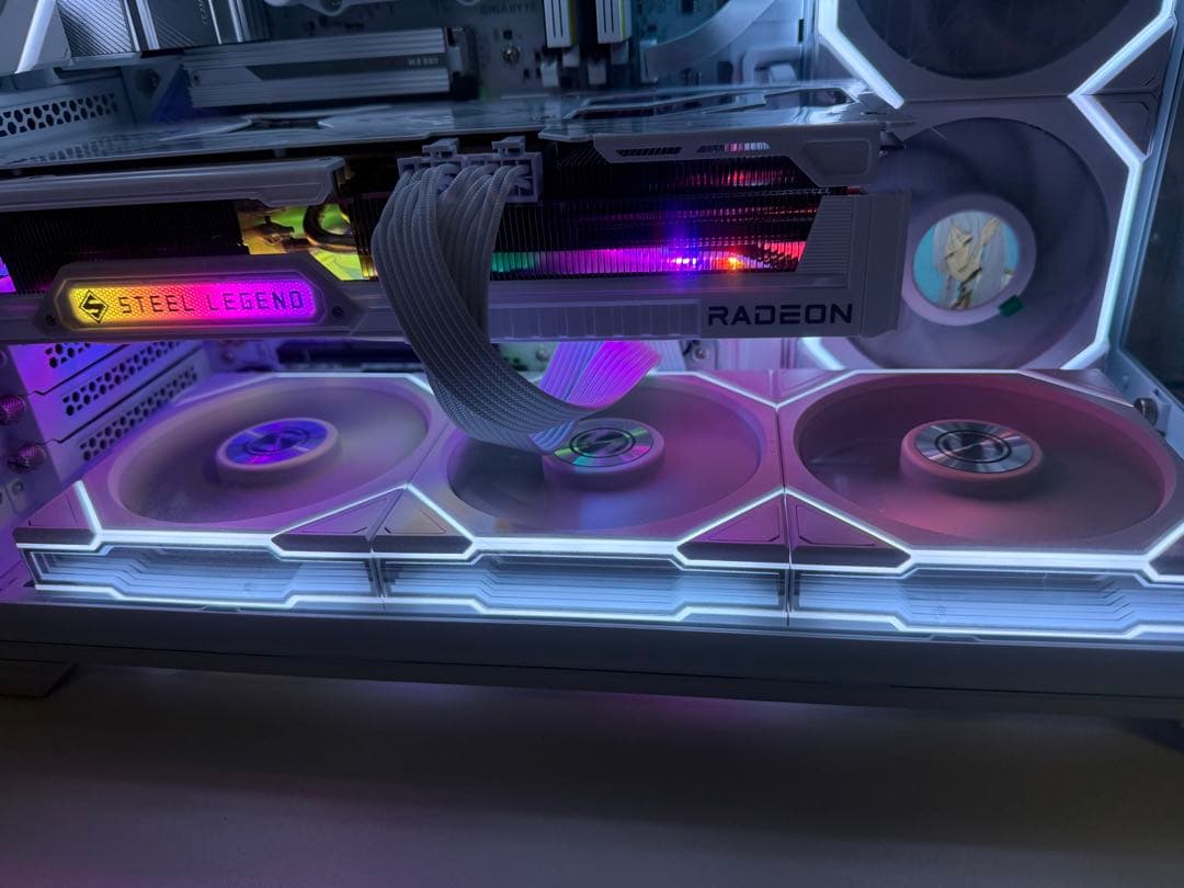 Lian Li HydroShift LCD 360TL ホワイト ファンのみ