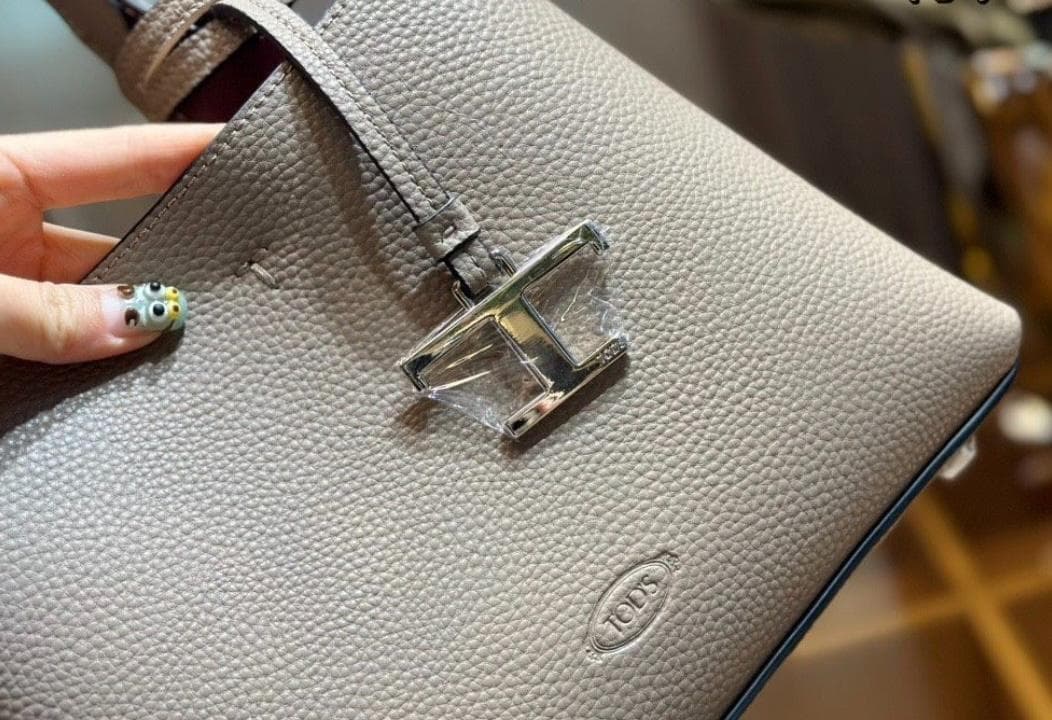 美品✨レザー 2WAYショルダーバッグ グレー