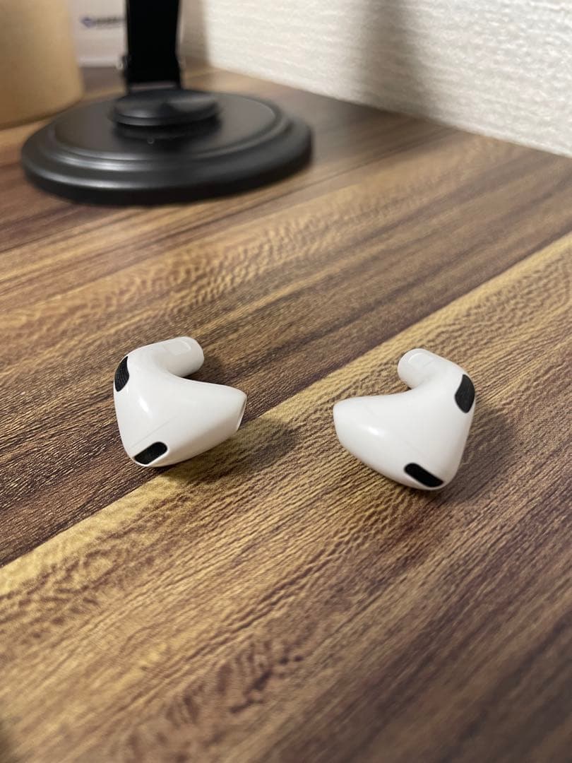 【即日発送】AirPods4(ANC)MXP93J/A ノイキャンあり