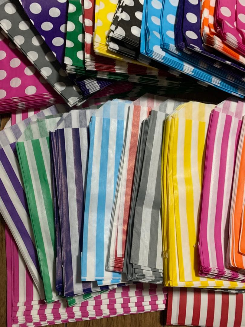 海外紙物　人気イギリス　キャンディ袋　カラフルセット　24種　超大量！2400枚