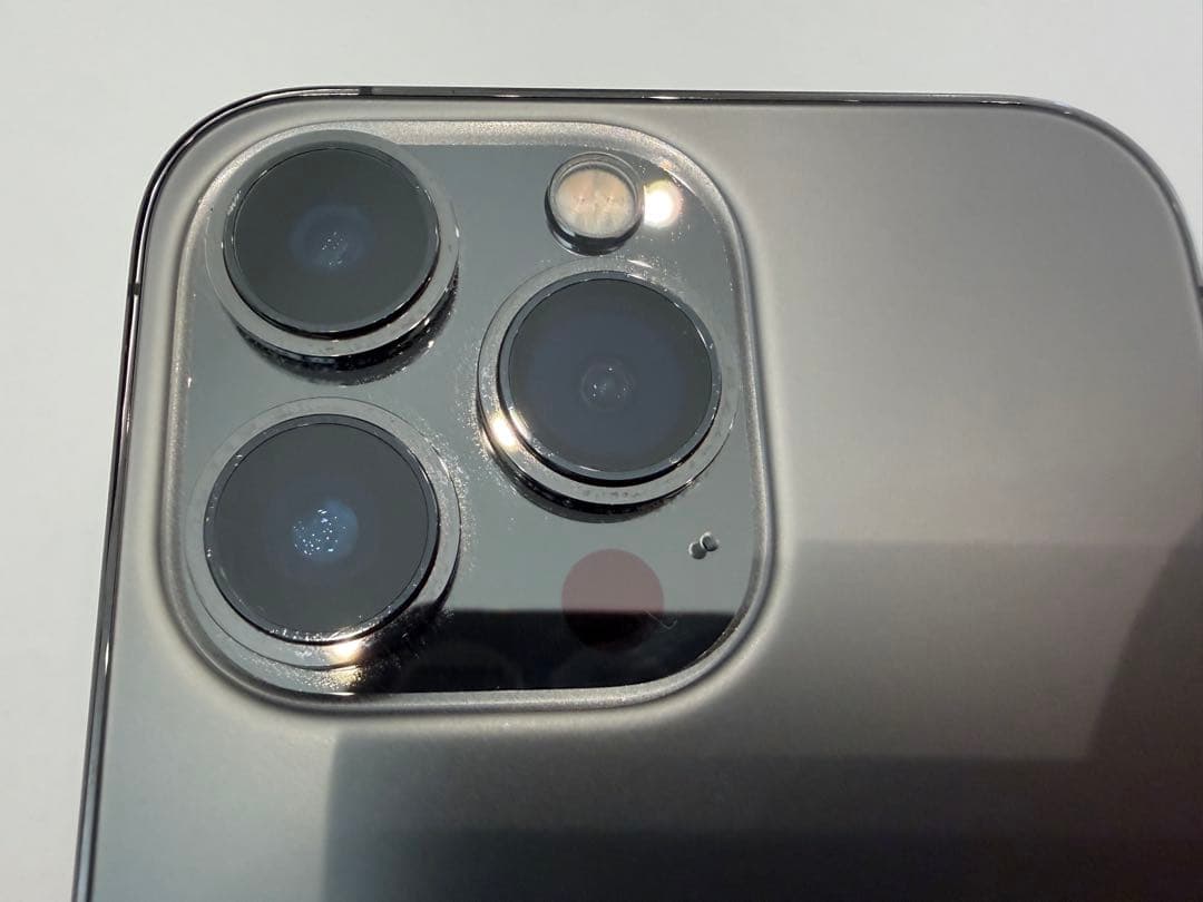 チ*ン様 ◎バッテリー98%◎ iPhone13pro / 256GB / グラ