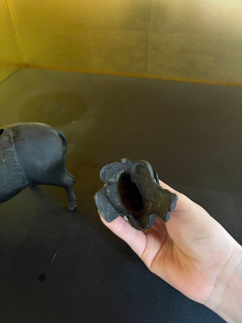 牛　香炉　置物