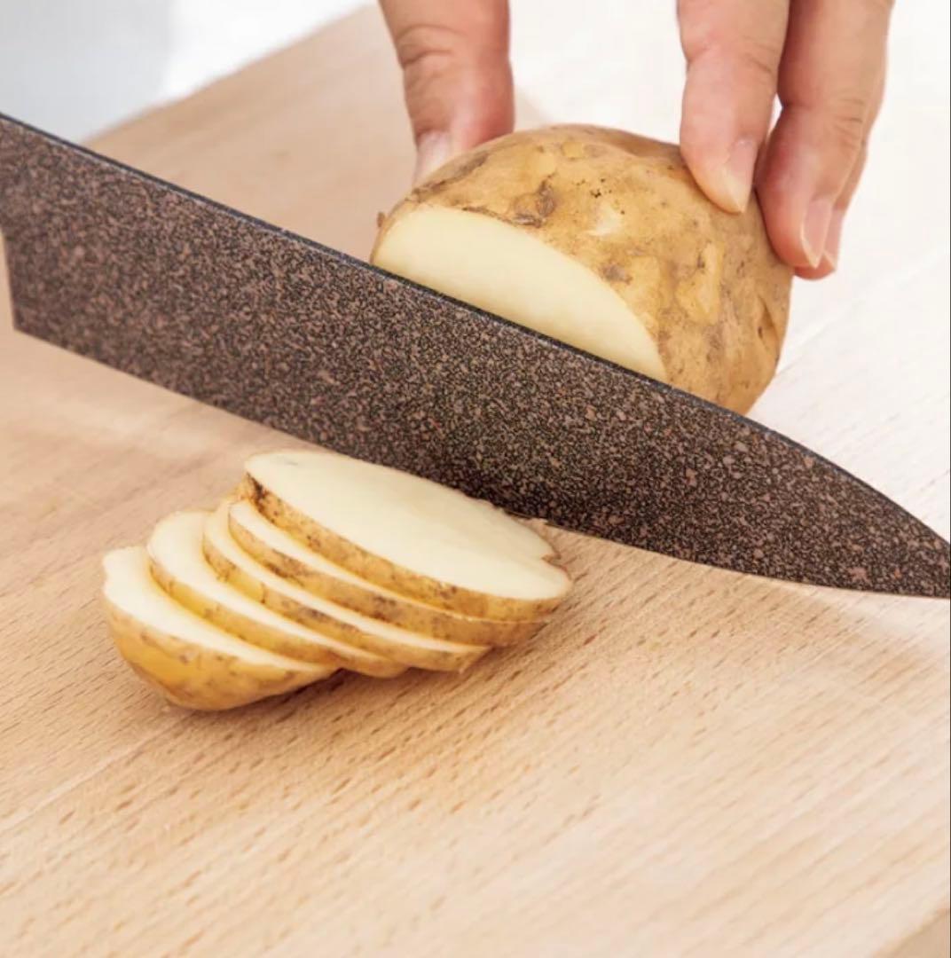 【新品未使用】ストーンバリア包丁　シャープナー付き