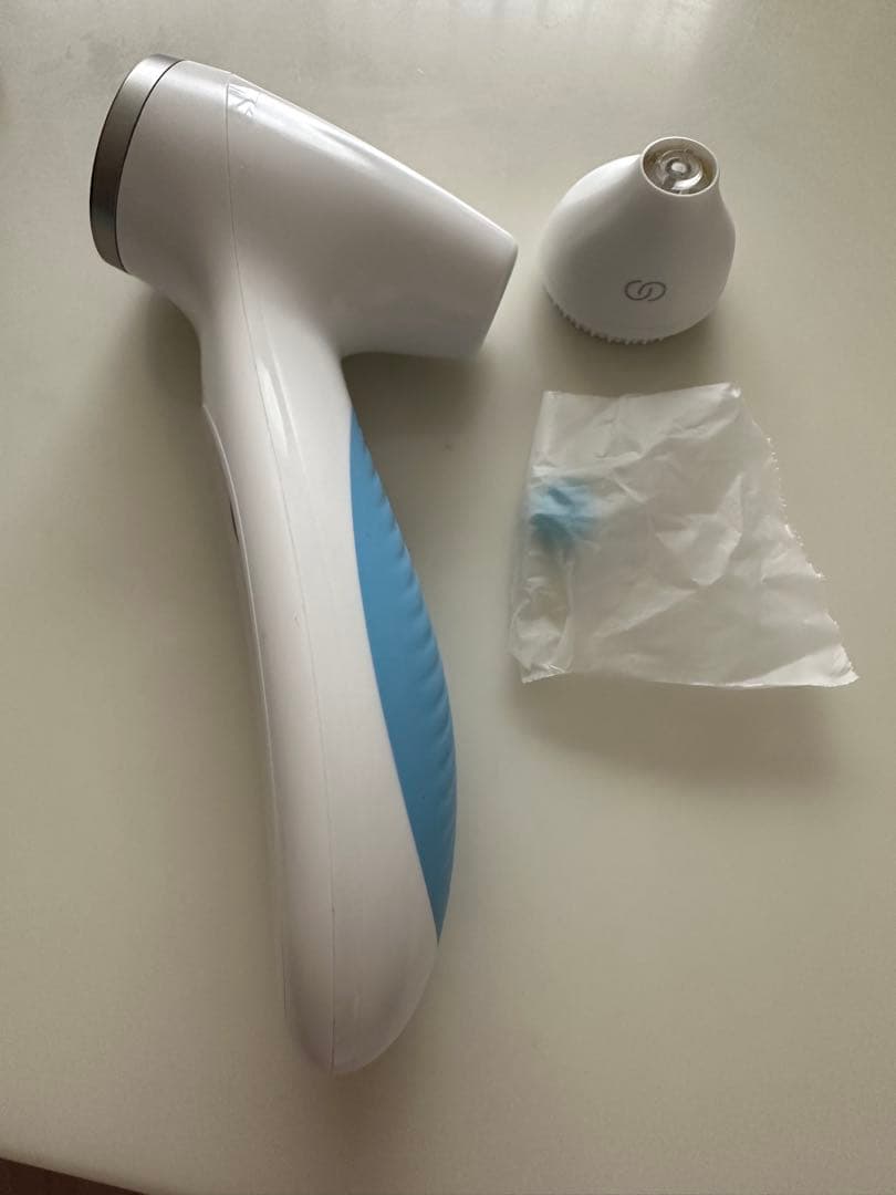 ☆ブルちゃん☆ ニュースキン　ageLOC®︎ ルミスパ io アクセント付