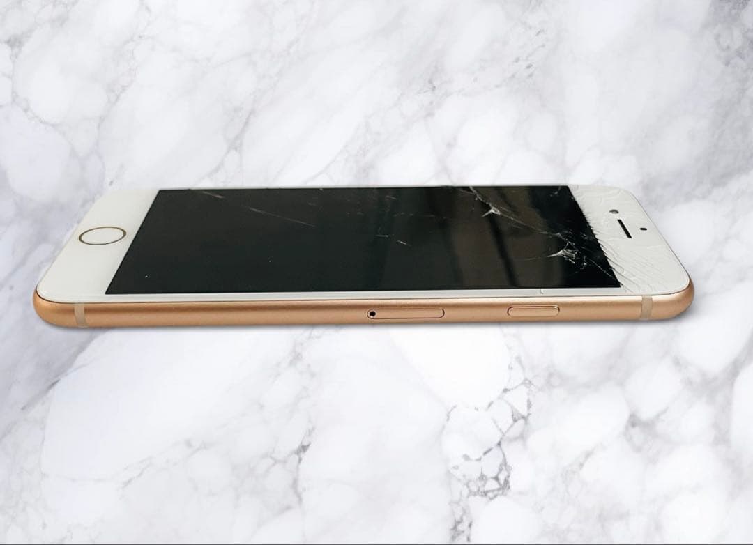 （ジャンク品）Apple iPhone 8 64GB SIMフリー ゴールド色