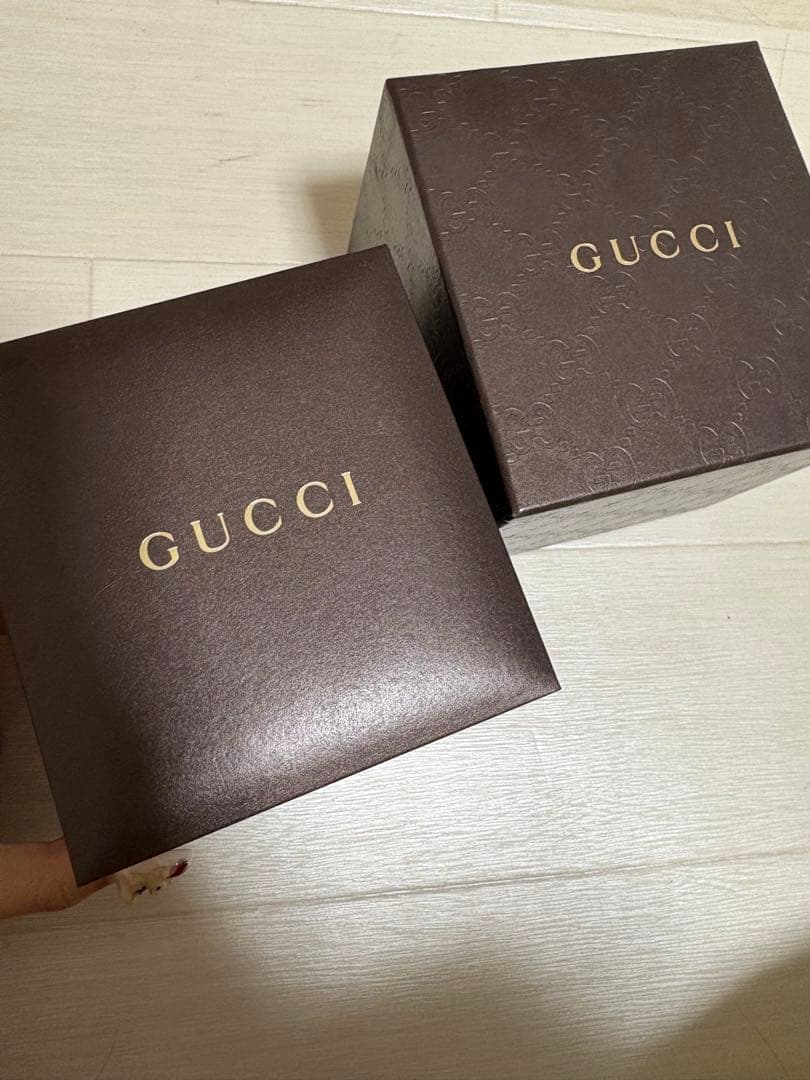 GUCCI ゴールド ピンク文字盤 時計