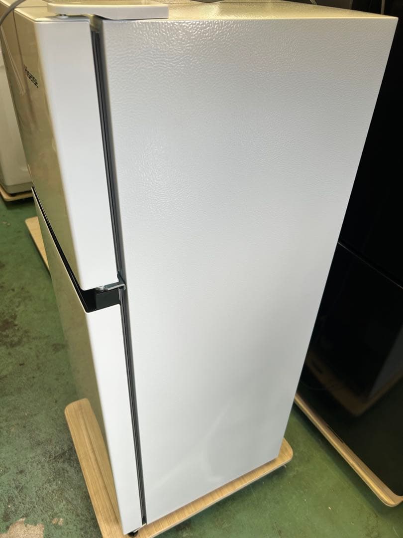 【美品】Hisense ハイセンス 冷蔵庫 HR-B12HW 2023年製