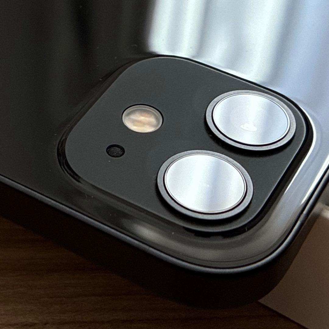 美品☆iPhone12 256GB ブラック iFaceケース フィルムつき