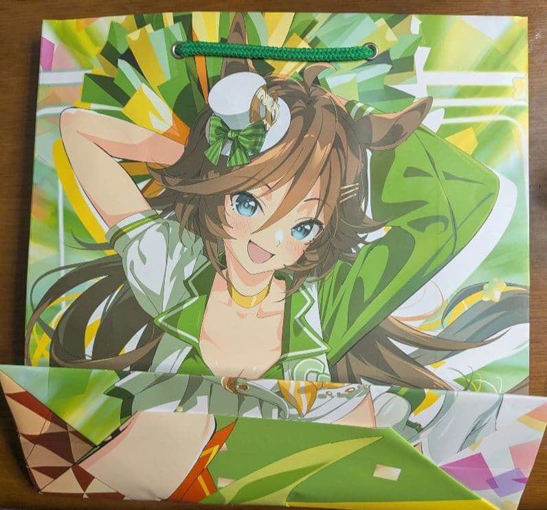 ウマ娘　たろうまる　C107新刊+ビッグアクリルスタンド+モバイルバッテリー