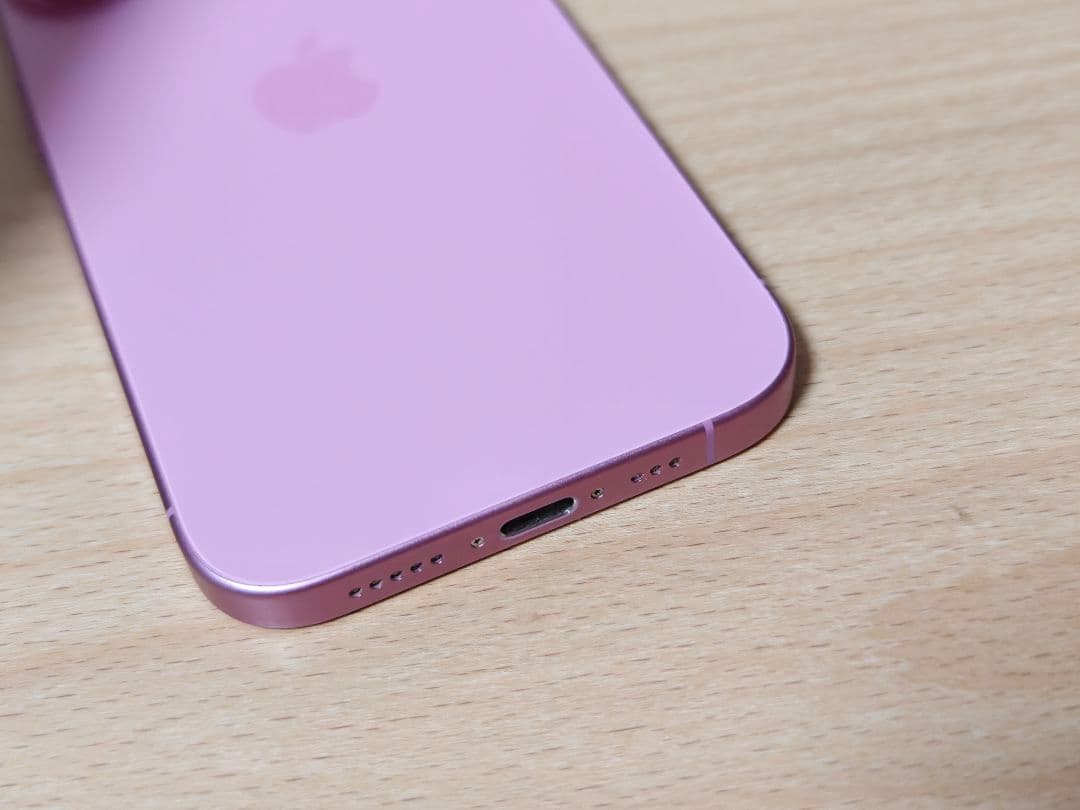 iPhone16国内版 256GB SIMフリー 美品