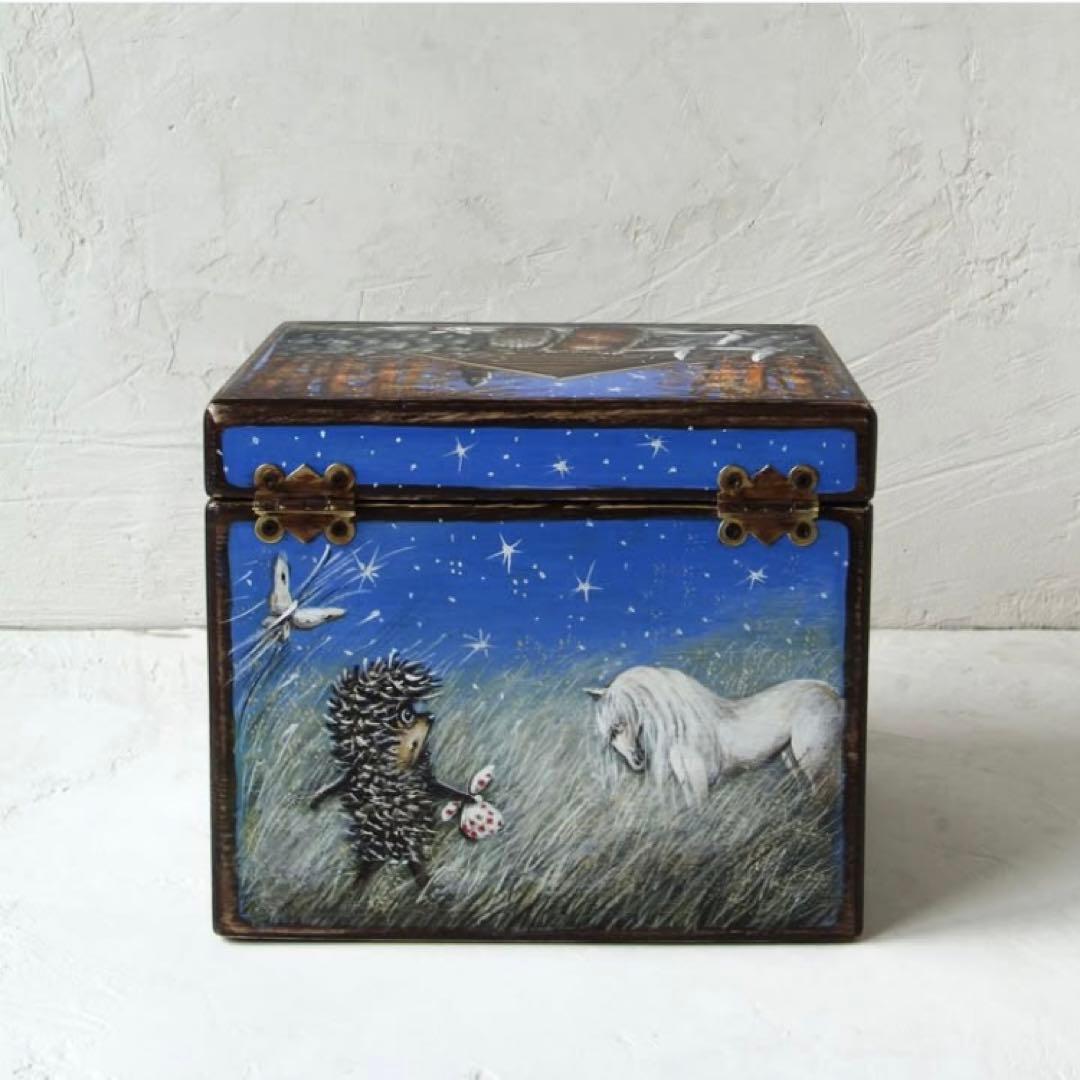 ロシア雑貨☆『霧の中のハリネズミ』木製収納box 小物入れ マトリョーシカ
