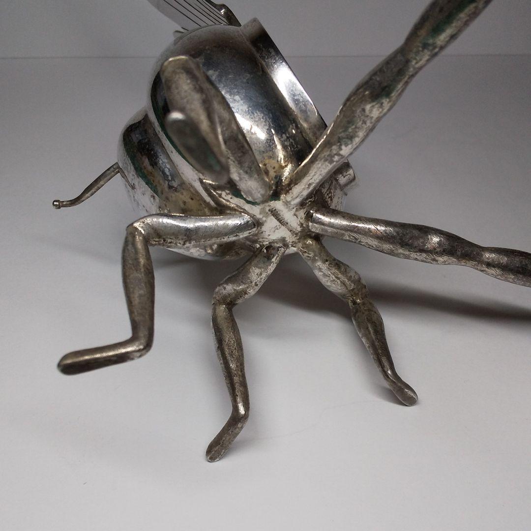 ハエがモチーフの銀製 シュガーポット