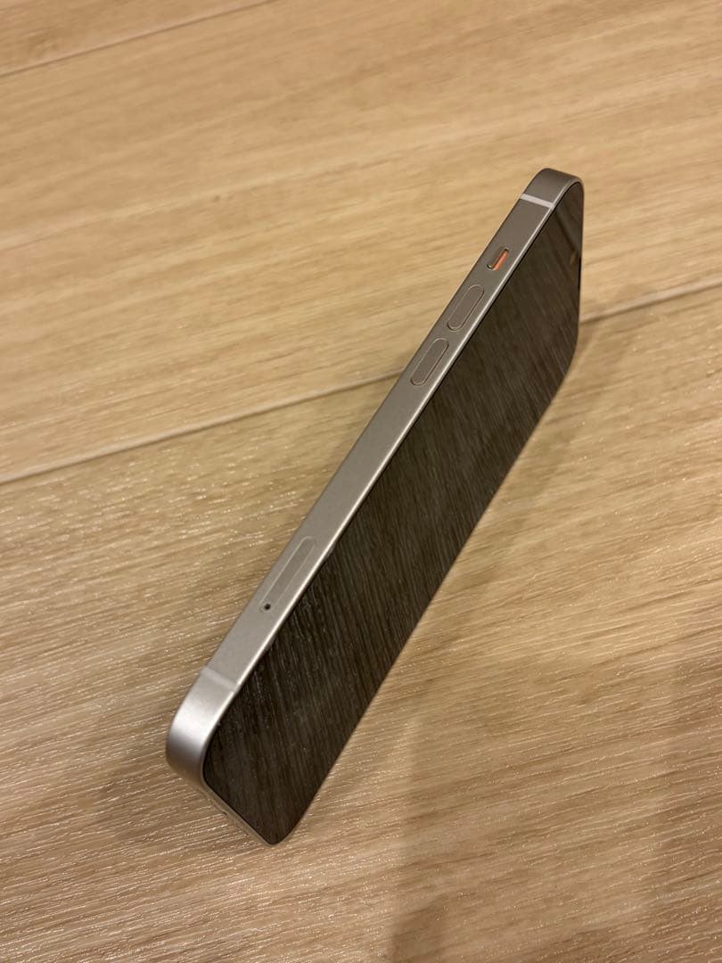 Apple iPhone 14 スターライト　本体 256GB