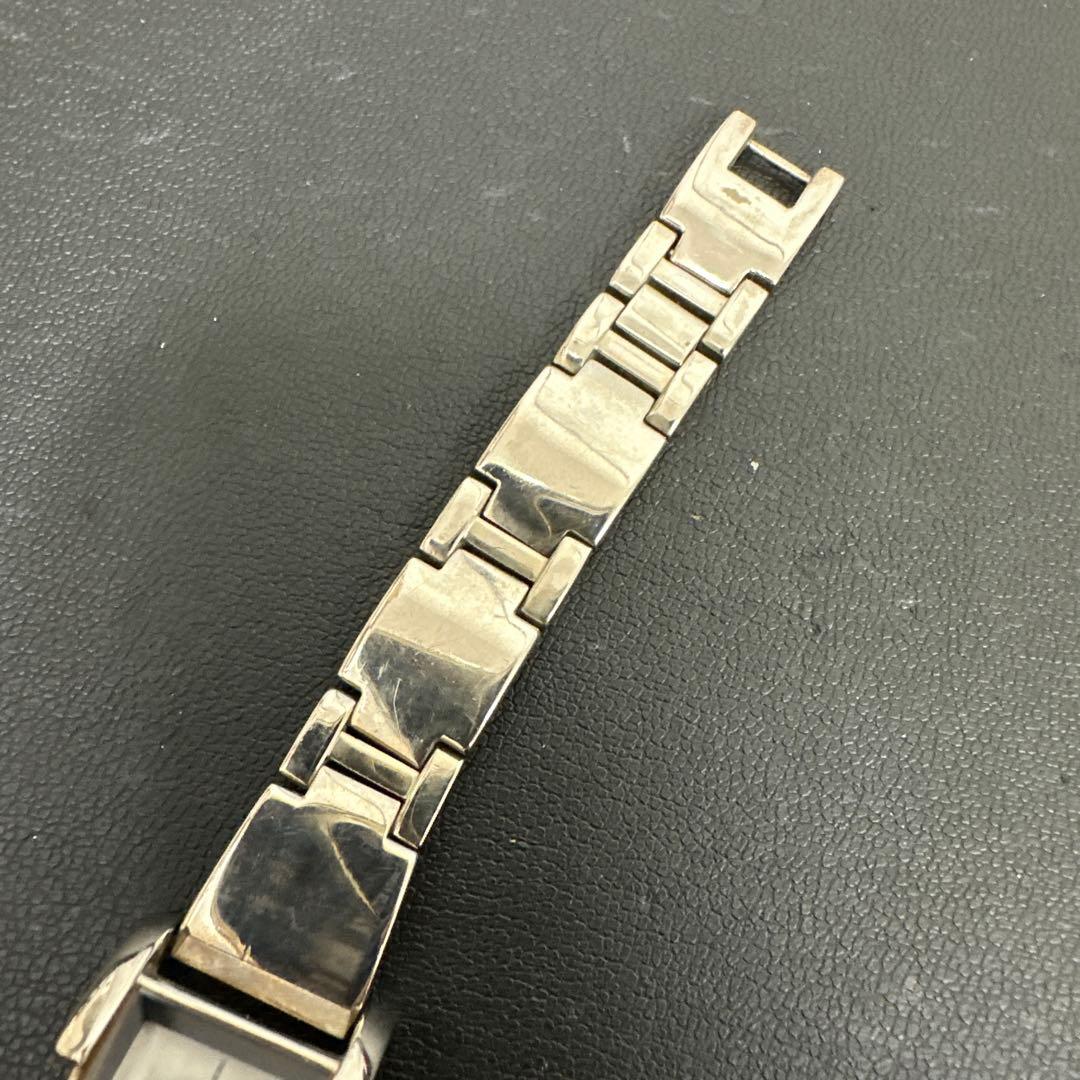 ★稼働中YSLメンズ腕時計★ロゴ入りスクエアフェイス ステンレスベルト