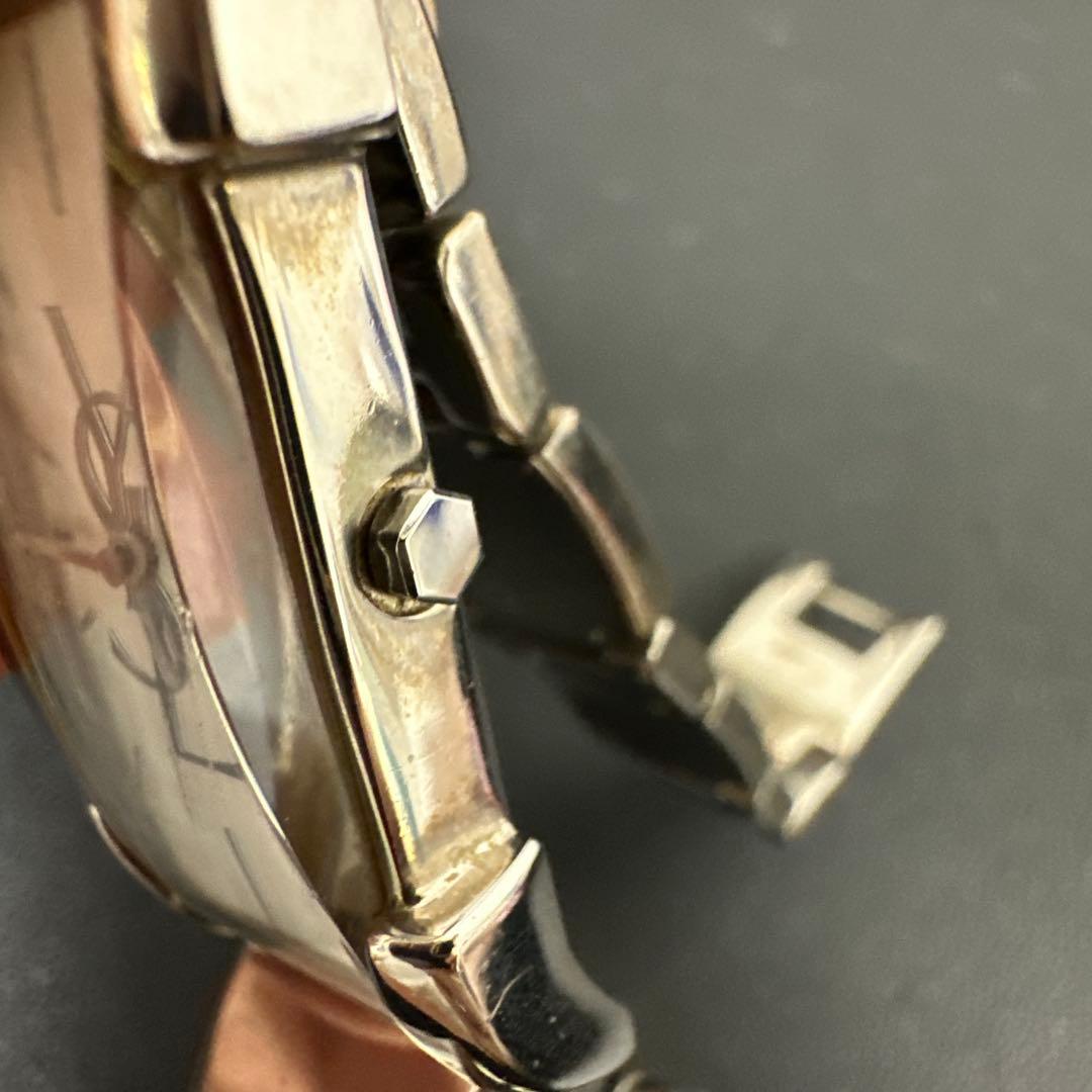 ★稼働中YSLメンズ腕時計★ロゴ入りスクエアフェイス ステンレスベルト