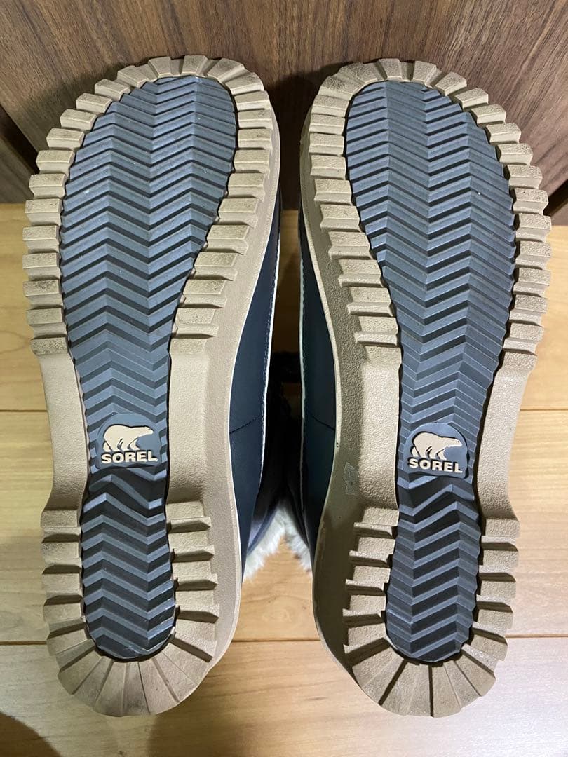 【未使用に近い】SORELティボリ　グレー　25㎝