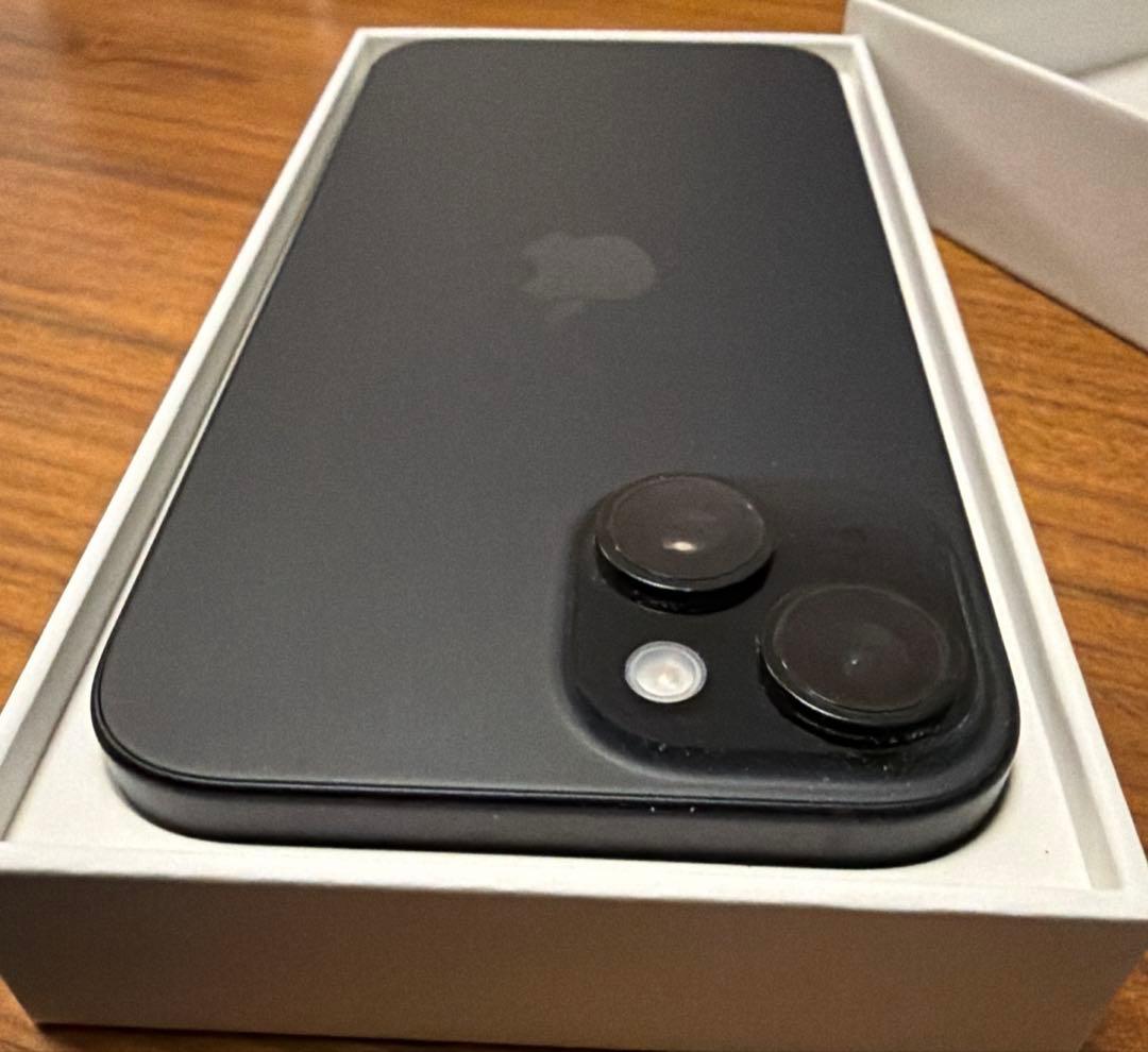 iPhone15 128GB (Black) 本体