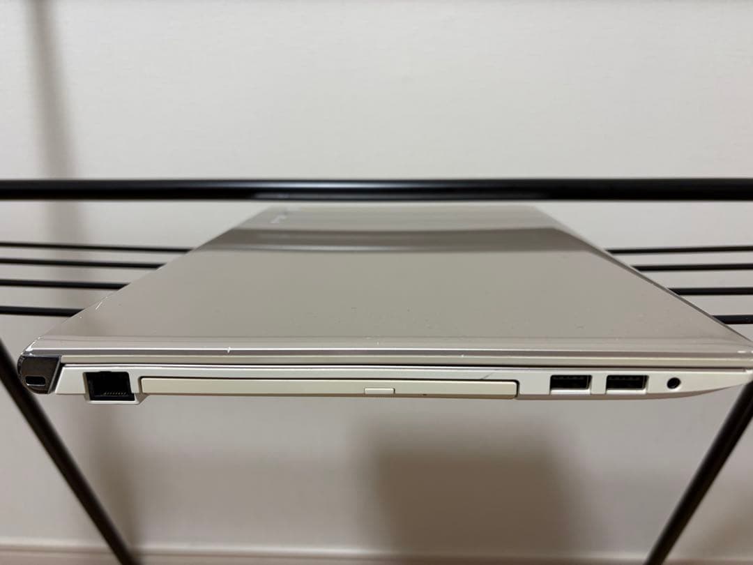 ノートPC dynabook T65/EG