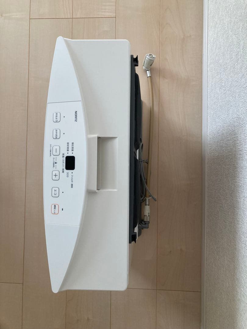 ガスファンヒーター ホワイト 形式:GFH-4005S-W5