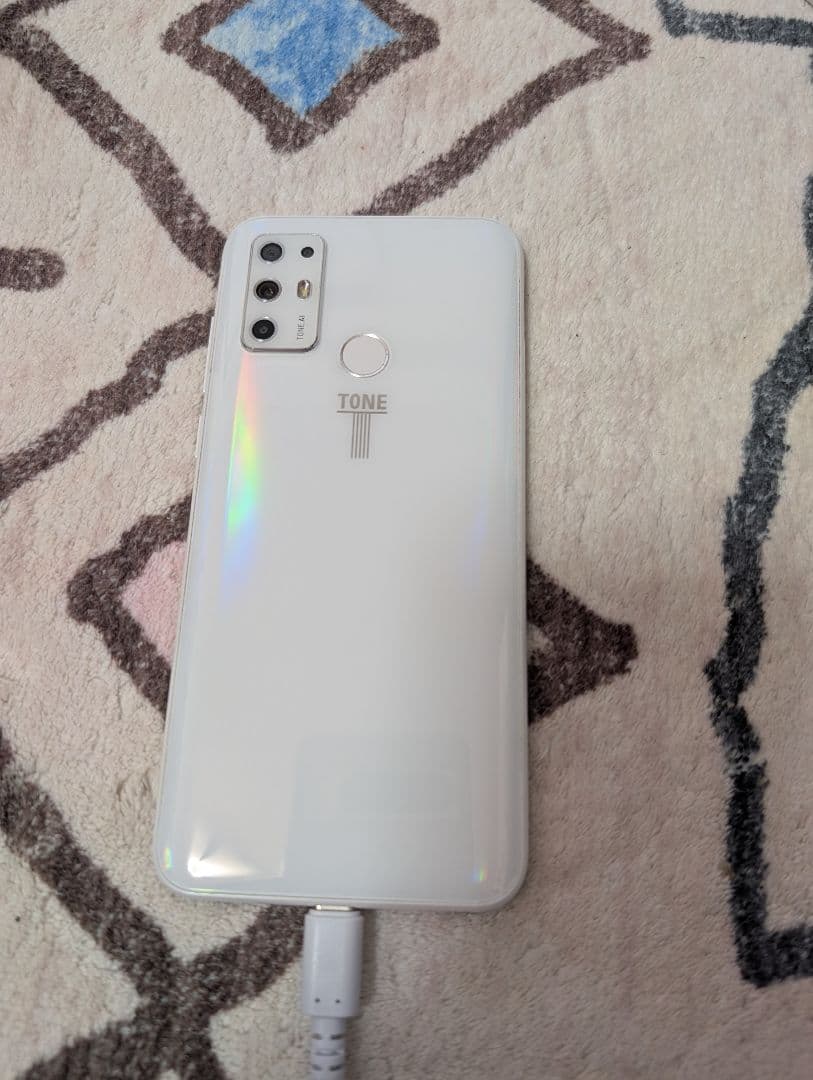 TONEモバイル e21 スマートフォン 本体 ホワイト 約6.5インチ