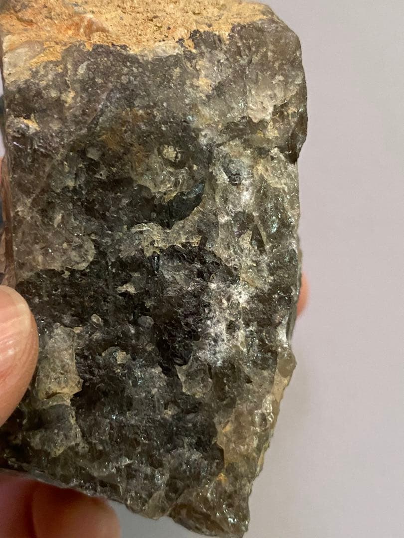 天然石　エメラルド　スモーキークォーツ　共生　原石　クラスター　大きめ