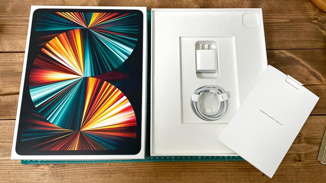 iPad Pro 12.9インチ 第5世代 256GB シルバーWi-Fiモデル