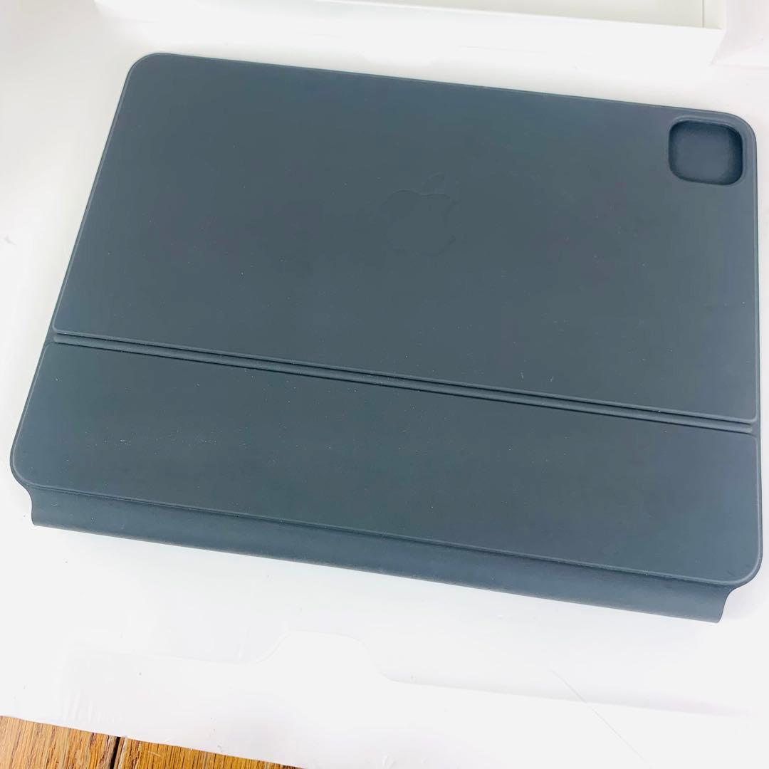 美品 Apple マジックキーボード 11インチ MXQT2J/A A2261