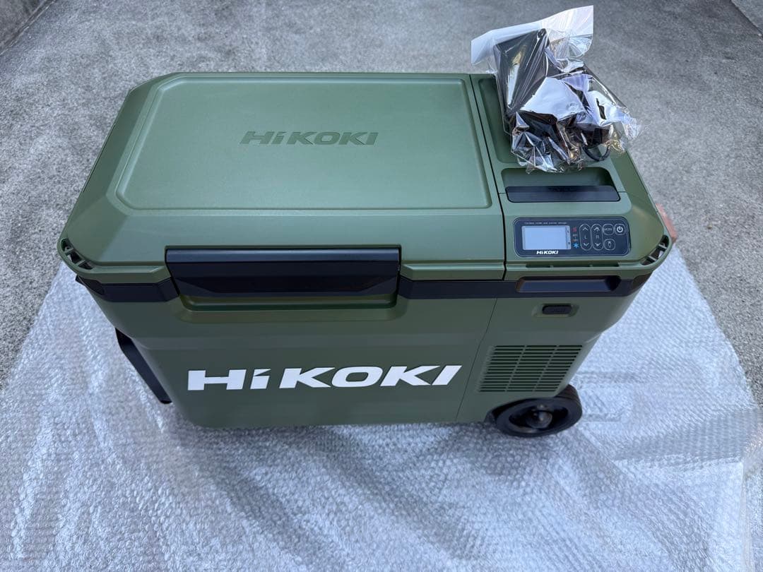 【美品】 HiKOKI 保冷庫 冷蔵庫 UL18DB コードレス 保冷庫 緑