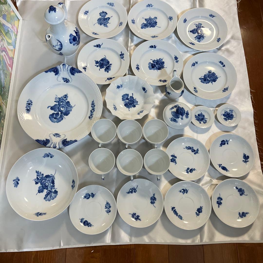 ☆美品☆未使用品☆ 【ロイヤルコペンハーゲン】 ブルーフラワー ☆２６点セット☆