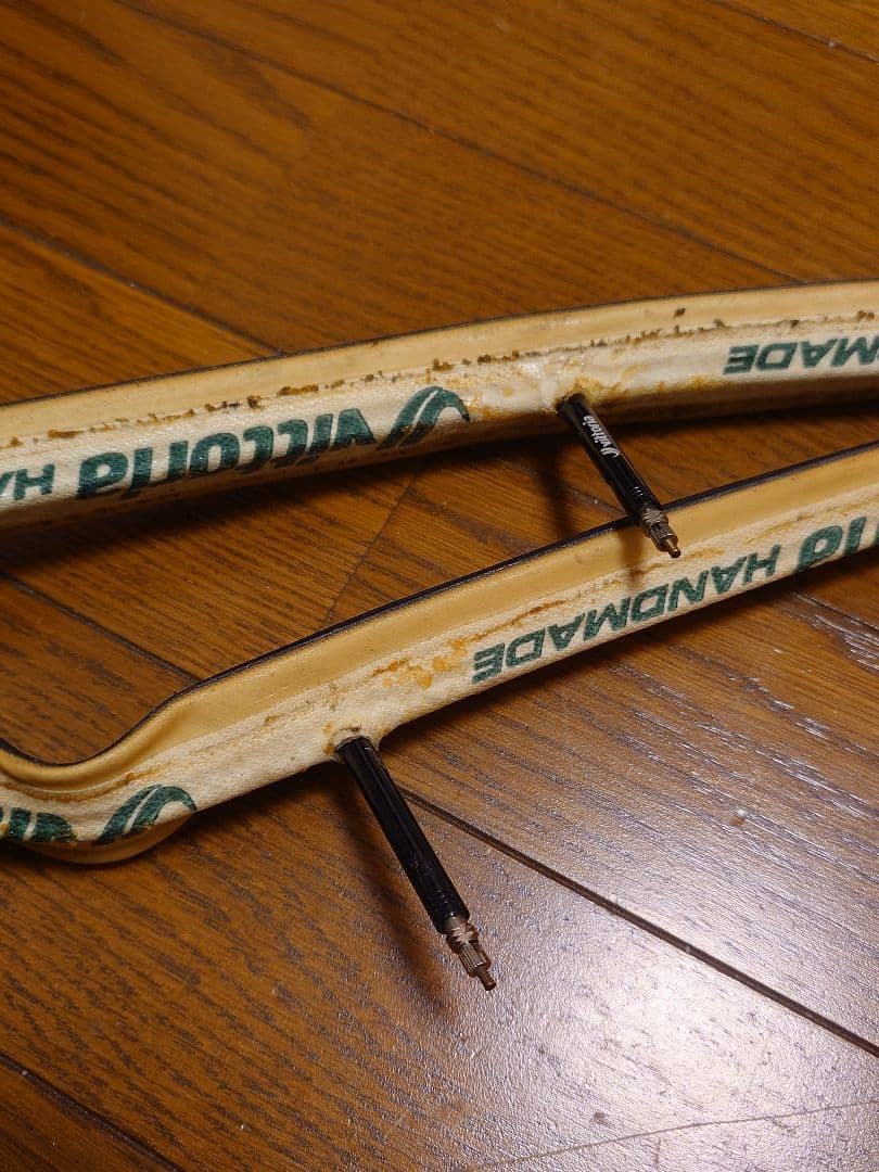 Vittoria Corsa Pro 23C チューブラー 2本