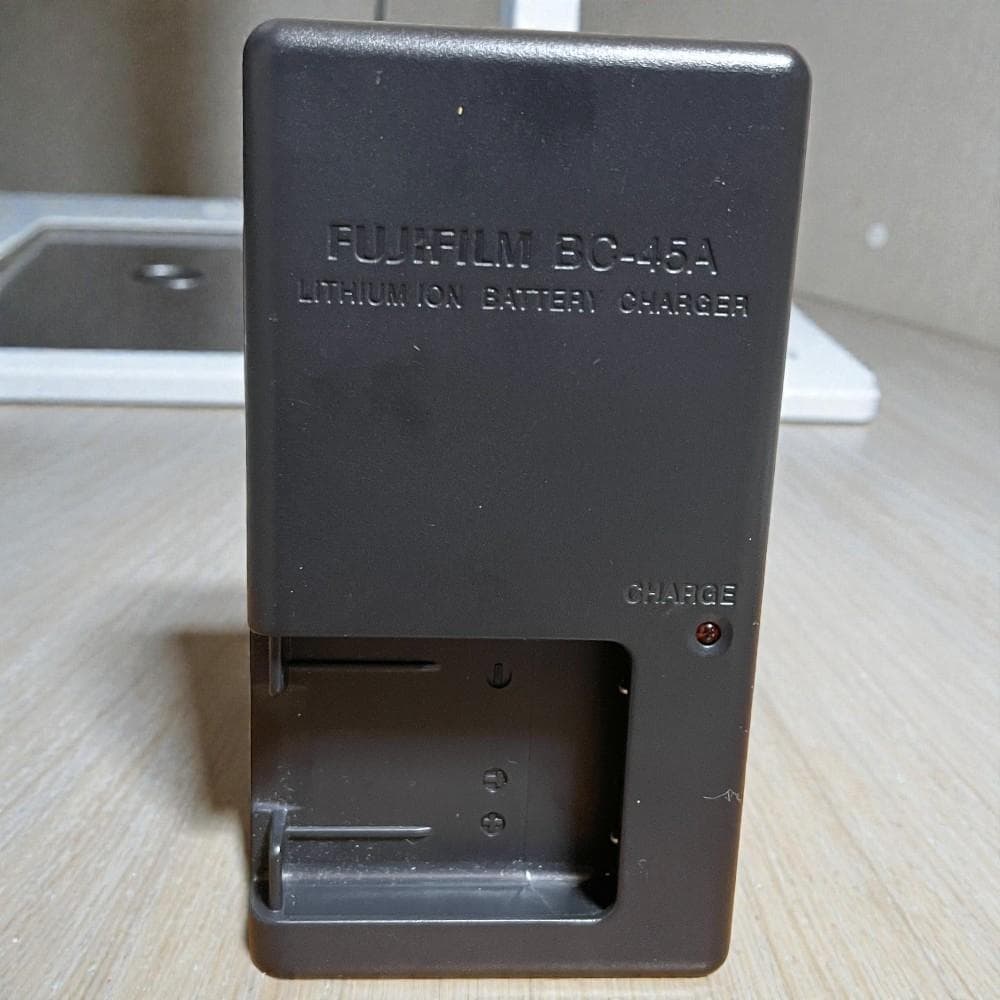 フジフィルム デジカメ FINEPIX Z1000EXR FUJIFILM 白