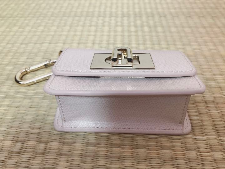 FURLA 小物入れ