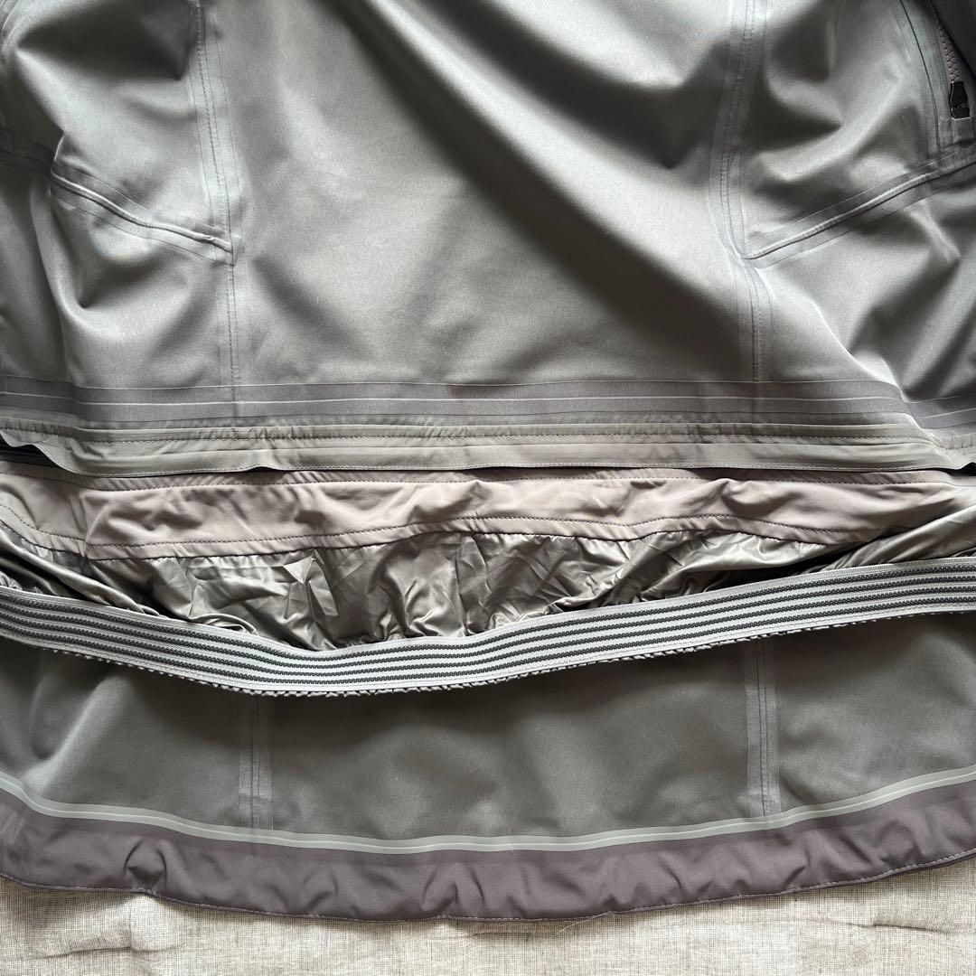 HOUDINI Women’s D Jacket XS Wolf Grey