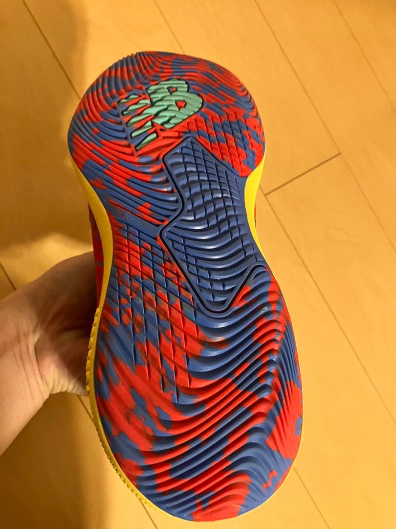 テニスシューズ　ニューバランス　オールコート　26.5センチ