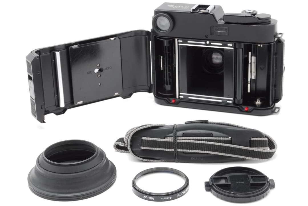 【美品】フジフイルム FUJIFILM GS645S Professional