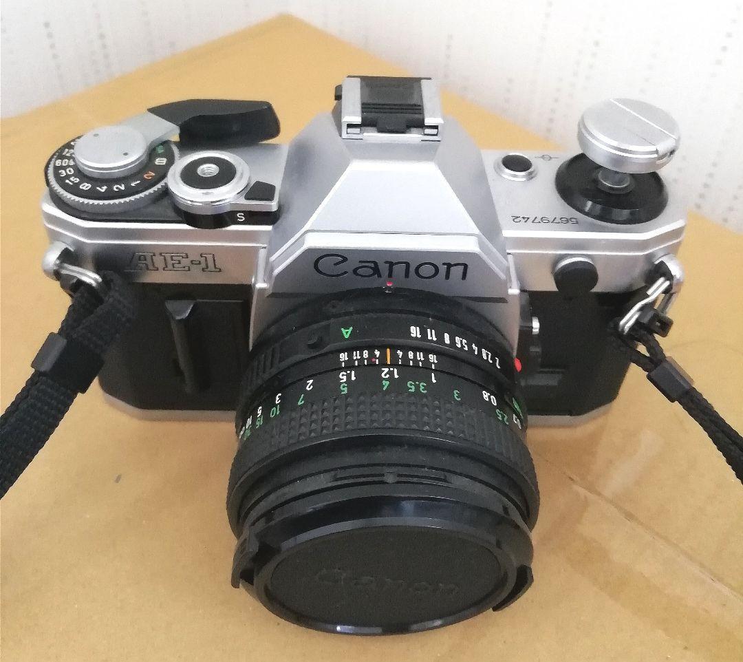 キヤノン　フィルム一眼レフ Canon AE-1