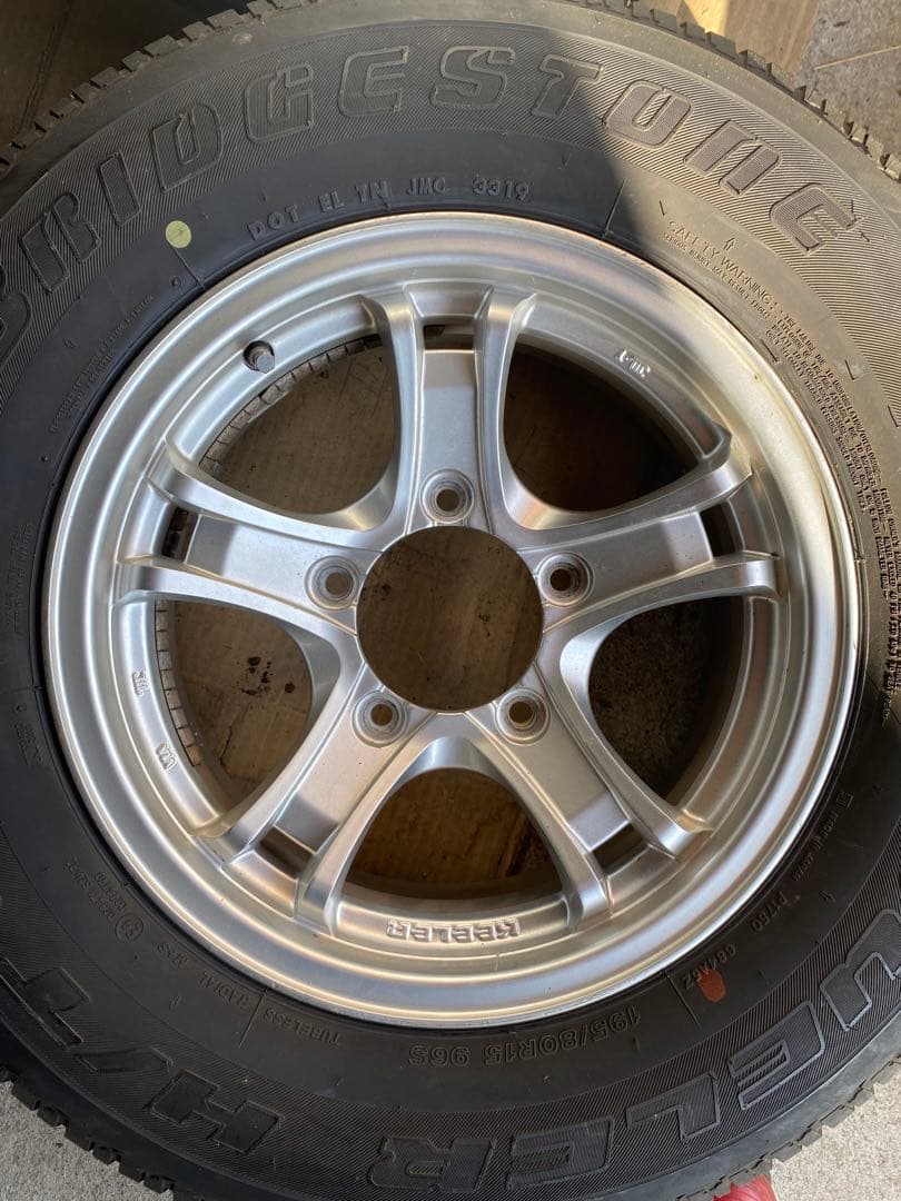 ジムニーシエラ　タイヤホイール4本セット