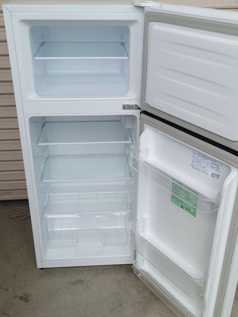 ☆冷蔵庫 ハイセンス HR-B12E2W 2023年製