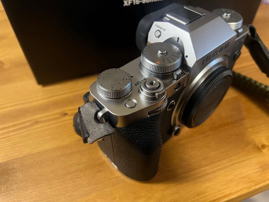 FUJIFILM X-T4 本体